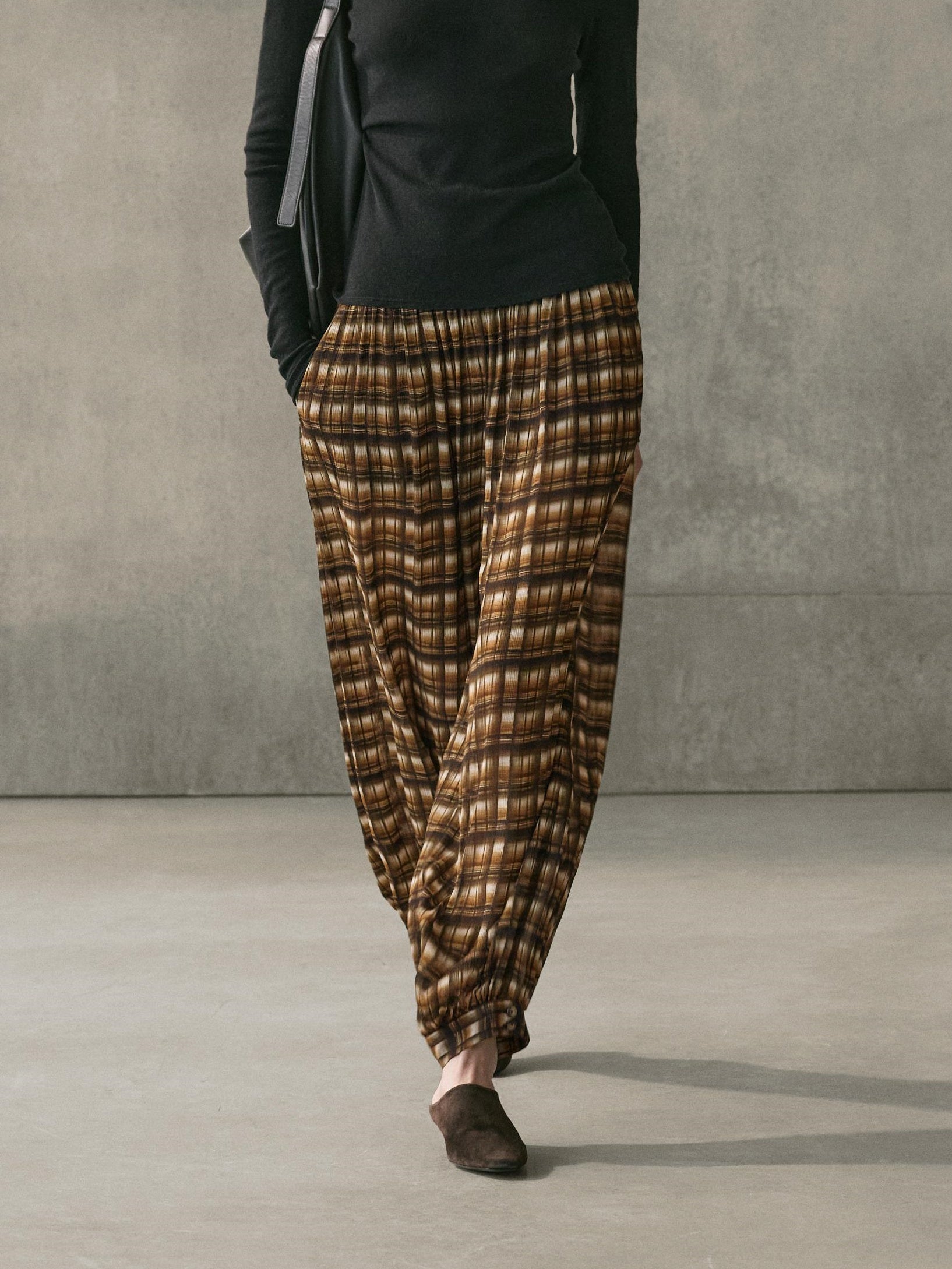 Brown Plaid Halter Top & Balloon Pants Two-Piece Set