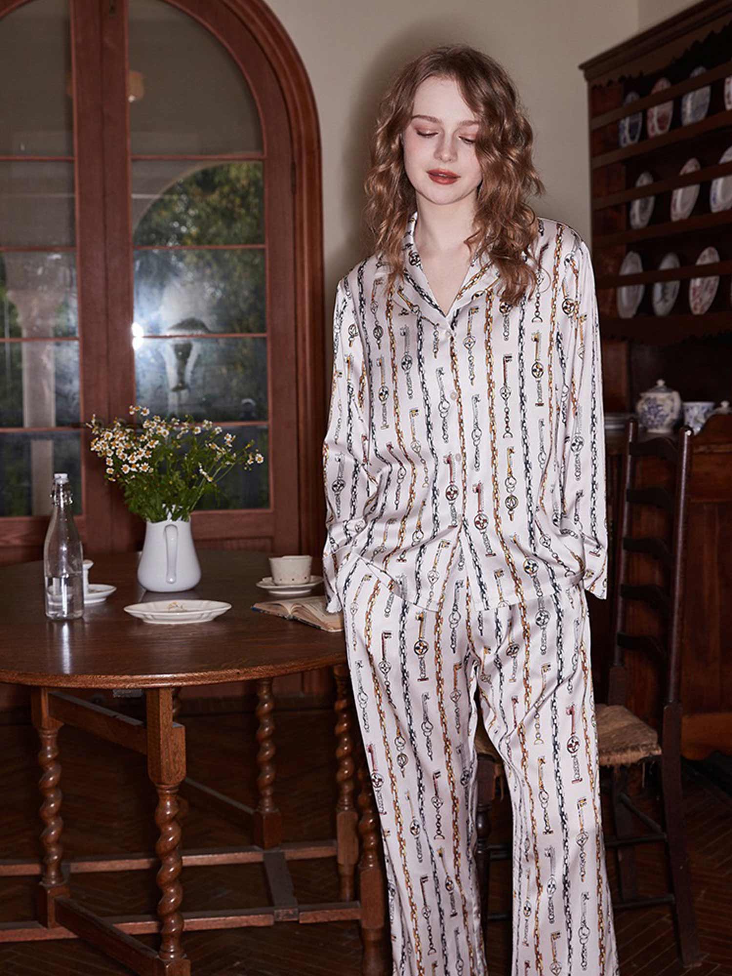 Chain Link Pattern Pajama Set