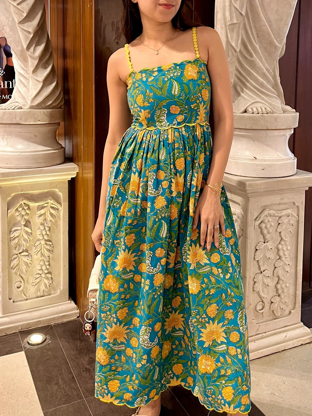 Scalloped Edge Floral Midi Dress
